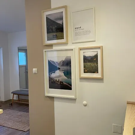 The Beehouse, Nature